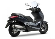 Yamaha X-Max 125